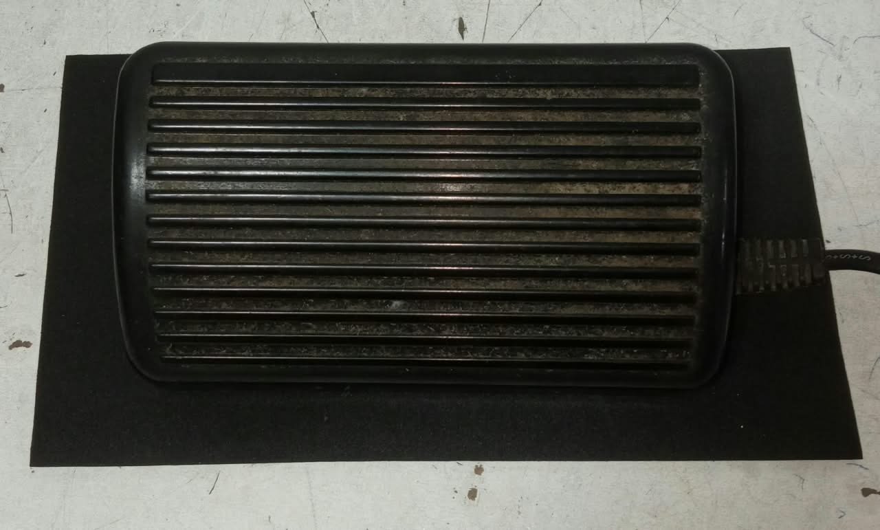Base Para Maquina de Costura E Fixador De Pedal Amortecedora - Imagem 10